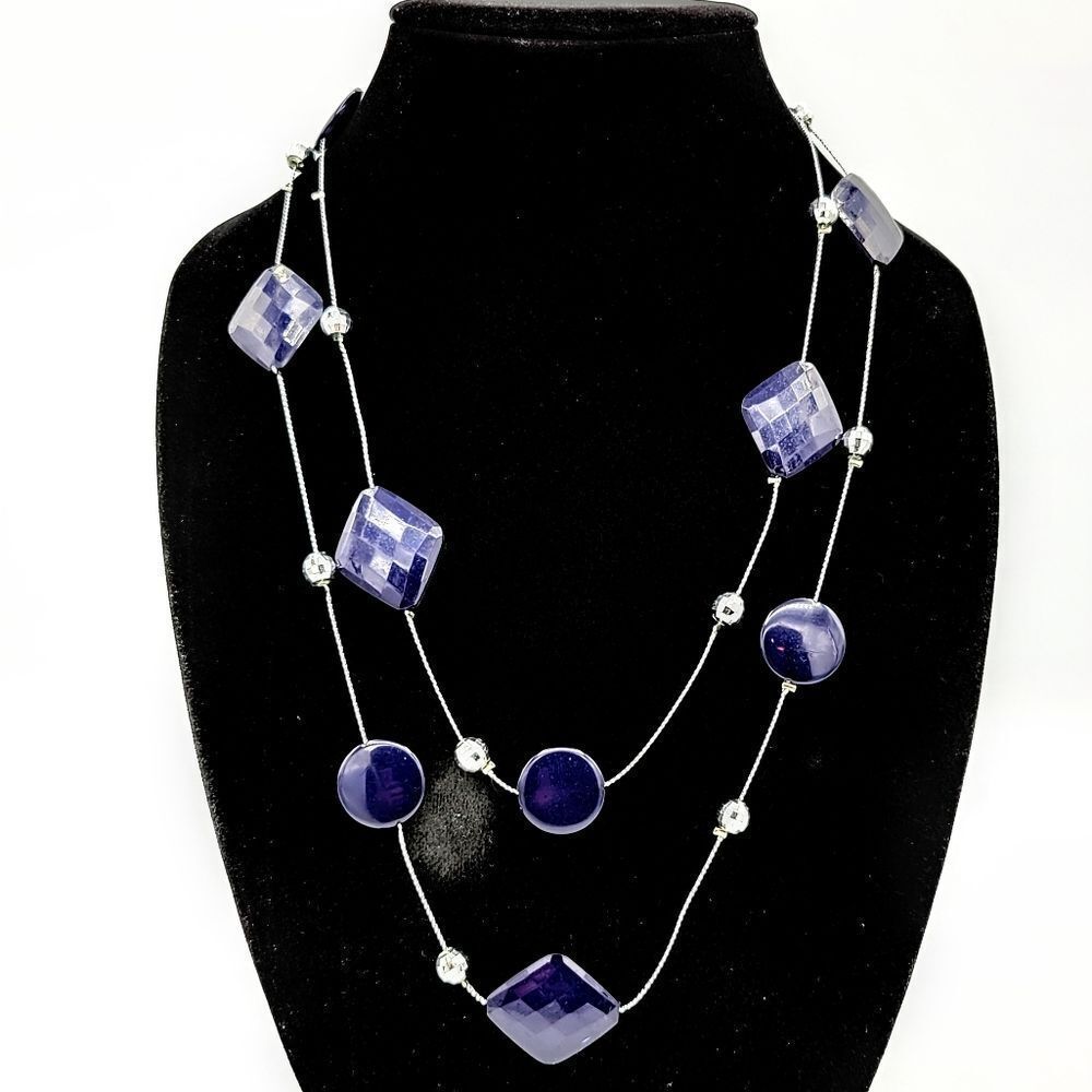 NWOT 12.5" Navy Blue Geometric & Silvertone Beaded Necklace